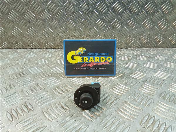 mando retrovisor electrico peugeot 1007 2005