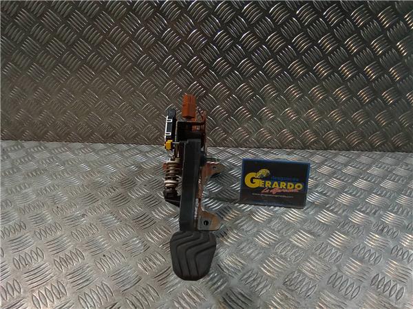 pedal freno nissan x trail t32 042014 16 360