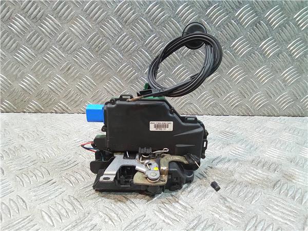 Volkswagen Polo IV (9N1/2/3) Berlina 1.9 TDI 100 (ATD) ATTUATORE SERRATURA CHIUSURA CENTRALIZZATA  PORTIERA POSTERIORE SX 2004 991992101 Y3B4839015AG