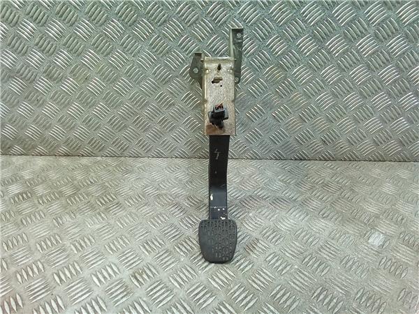 pedal embrague mercedes benz sprinter ii cami