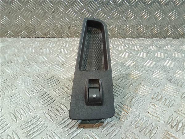 mando elevalunas delantero derecho fiat ii br