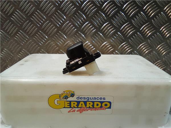 mando elevalunas trasero derecho nissan qashq