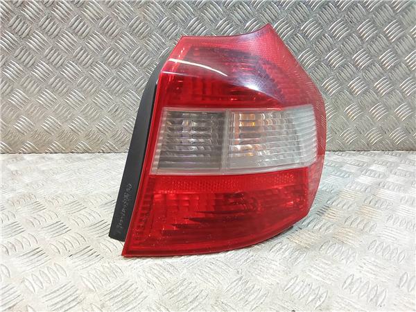 piloto trasero derecho bmw serie 1 berlina e8