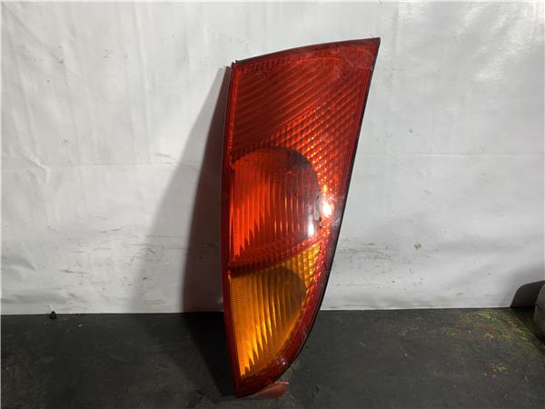 piloto trasero derecho ford focus daw dbw 18