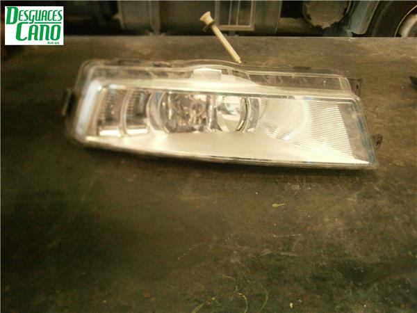 faro antiniebla izquierdo skoda rapid nh 0720