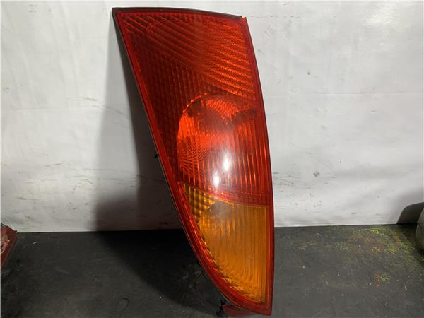 piloto trasero izquierdo ford focus daw dbw 1