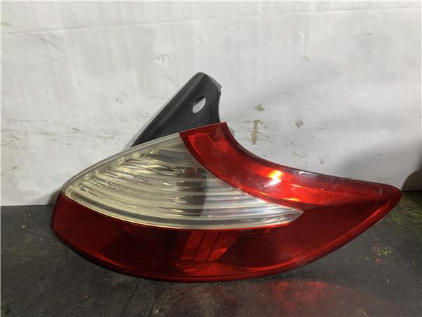 piloto trasero derecho renault megane iii berlina 5p (2008 >) 1.6 bose edition [1,6 ltr.   96 kw dci diesel fap]