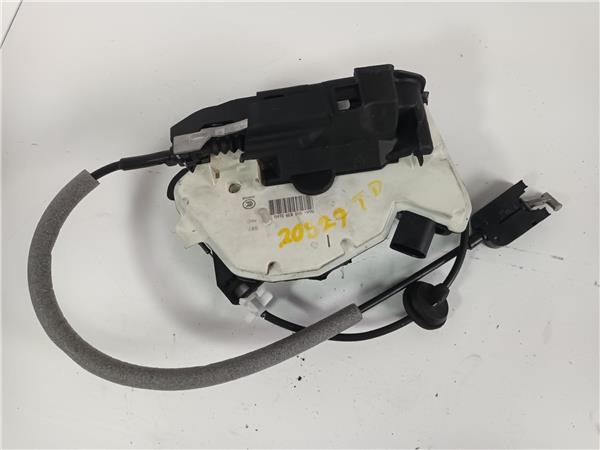 cierre electromagnetico trasero derecho volks