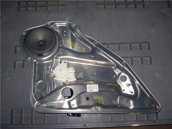 mecanismo elevalunas trasero izquierdo merced