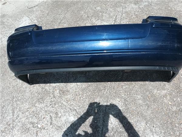 paragolpes trasero toyota avensis berlina t25