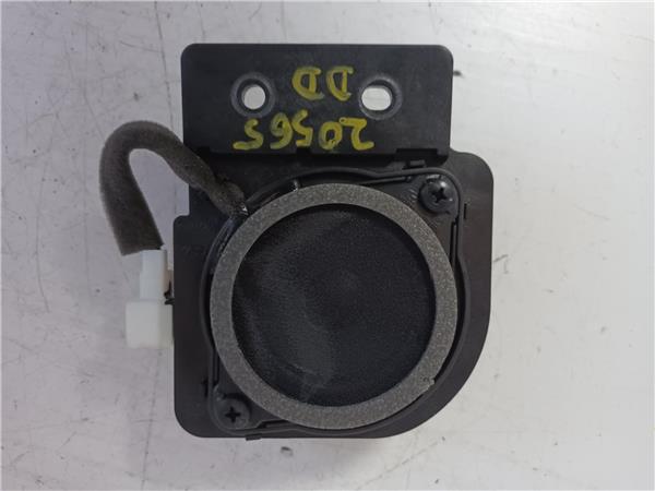 altavoz puerta delantera derecha hyundai ioni
