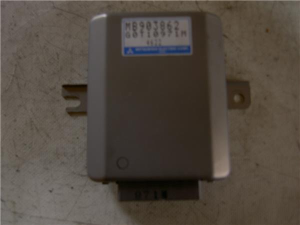 Mitsubishi i-MiEV Hatchback 5-drs i-MiEV (Y4F1) COMPUTER  2000  MB903862