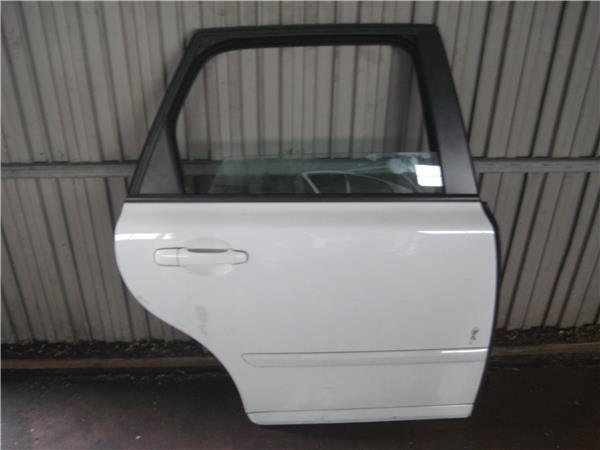 puerta trasera derecha volvo v50 familiar 200