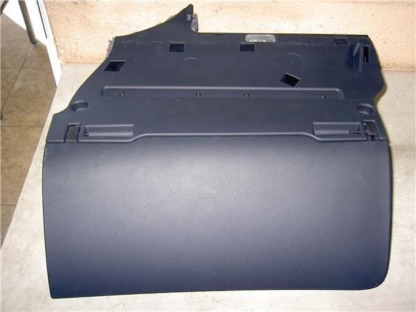 guantera salpicadero audi a6 berlina 4f2 2004