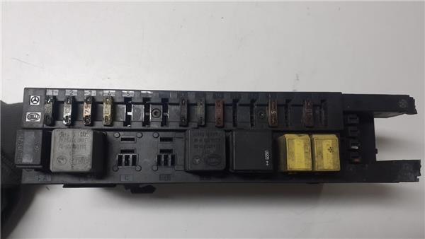 caja reles mercedes benz clk bm 209 coupe 032