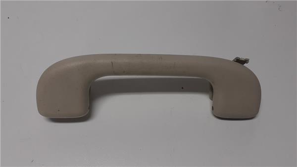 asidero superior delantero derecho mercedes b