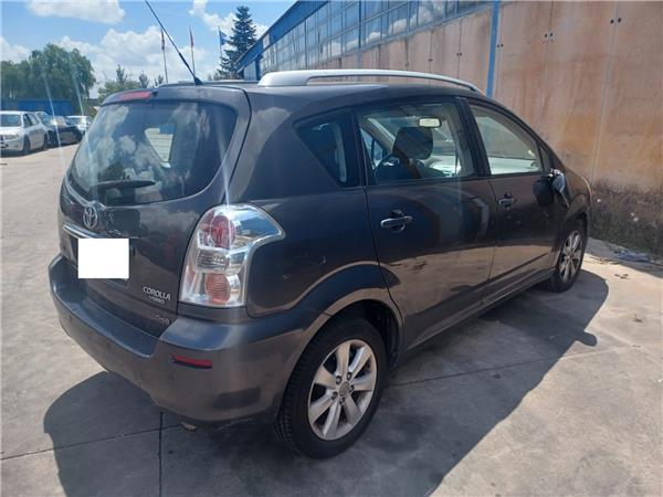 puente trasero toyota corolla verso r1 2004