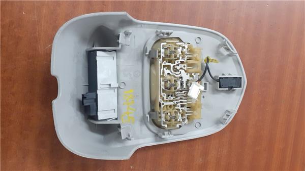 luz interior techo peugeot 3008 052009 16 co