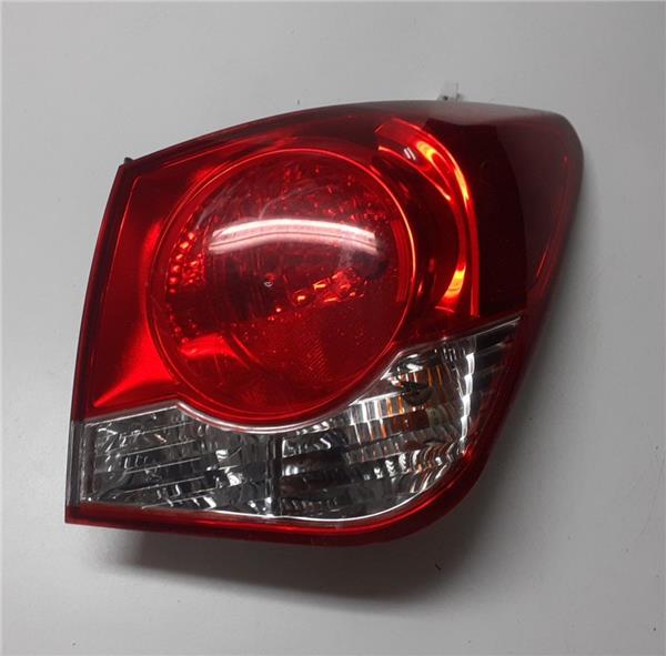 piloto trasero derecho chevrolet cruze 2009