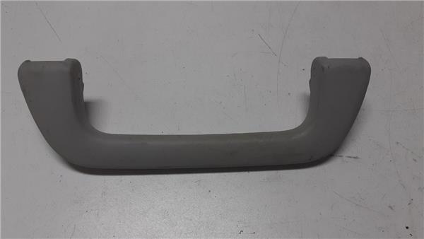 asidero superior delantero izquierdo mercedes