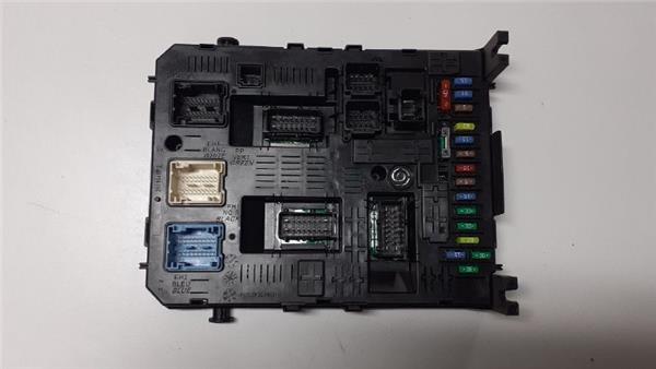 caja reles peugeot 308 sw 2008 16 premium 16