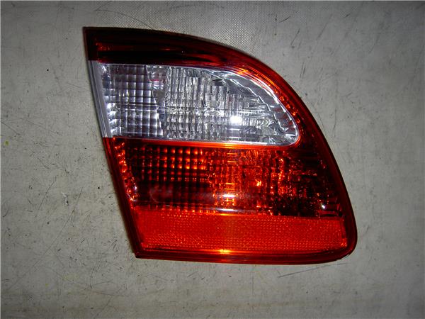 piloto porton trasero izquierdo mercedes benz