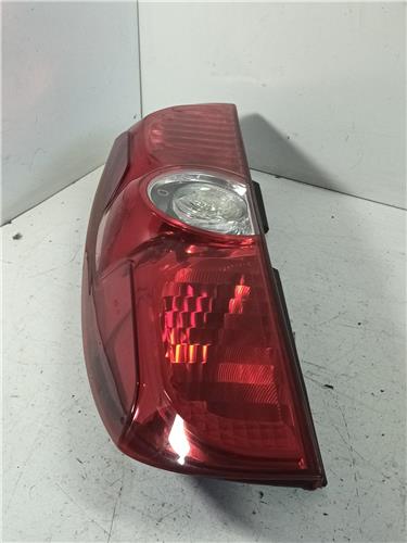 piloto trasero derecho opel combo d 102011 1