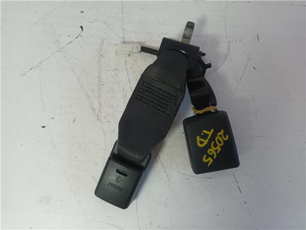 anclaje cinturon trasero derecho hyundai ioni