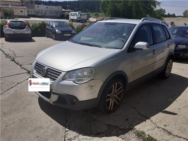 brazo superior delantero izquierdo volkswagen polo iv (9n3)(04.2005 >) 1.4 crosspolo [1,4 ltr.   59 kw 16v]