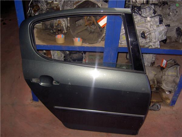 puerta trasera derecha peugeot 407 (2004 >) 2.0 16v