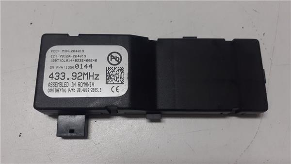 antena electrica opel adam 2012  14 white lin