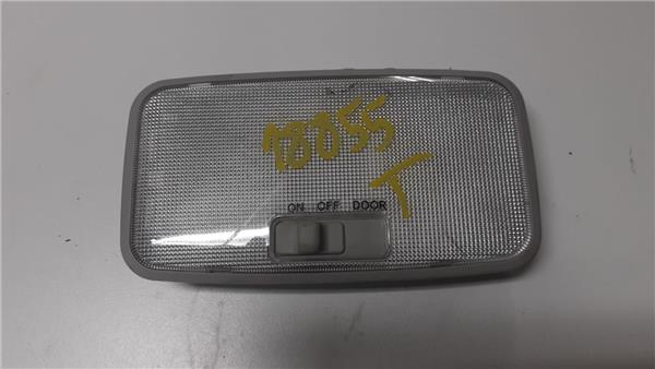luz trasera central techo toyota auris e15 10