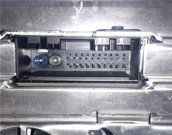 radio cd mercedes benz clase s bm 221 lim 062