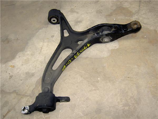 brazo inferior delantero derecho mercedes ben