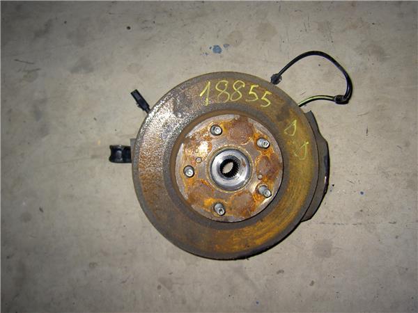 mangueta delantera derecha toyota auris e15 1