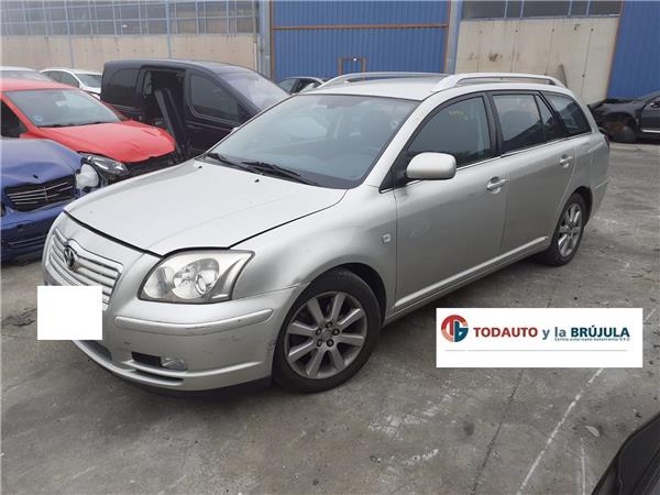 aleta delantera izquierda toyota avensis wago