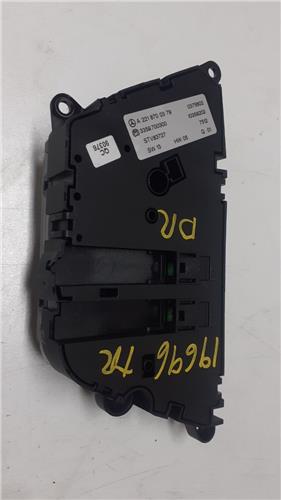 mando respaldo trasero derecho mercedes benz