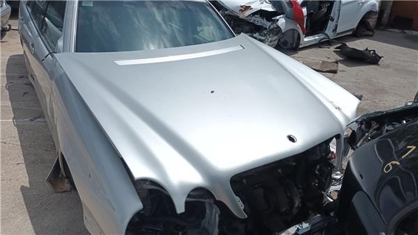capo mercedes benz clase e bm 210 berlina 051