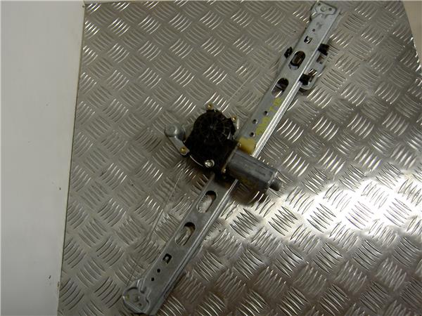 mecanismo elevalunas trasero izquierdo merced