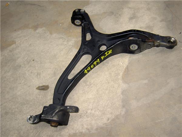 brazo inferior delantero izquierdo mercedes b