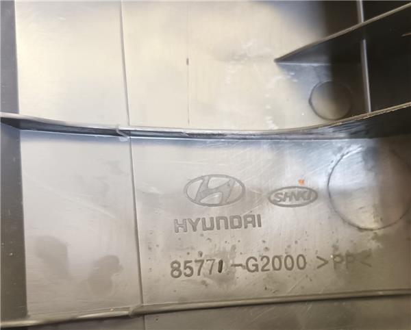 varios hyundai ioniq 2016  hibrido klass plug