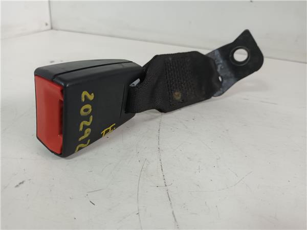 anclaje cinturon trasero izquierdo bmw serie