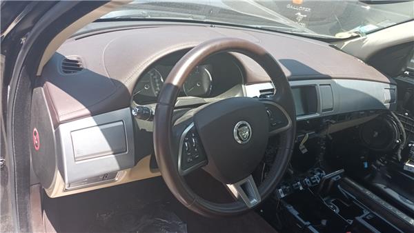 volante jaguar xf 2008  30 v6 diesel luxury 3