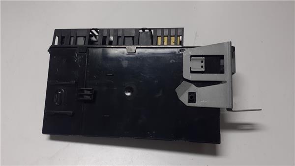 caja fusiblesrele mercedes benz clase e bm 21