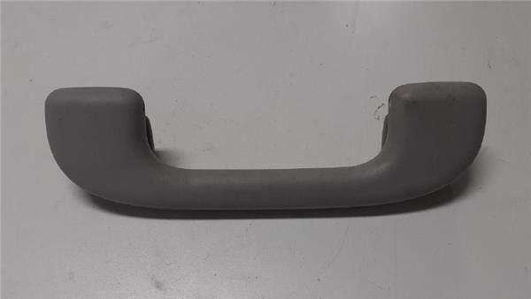 asidero superior trasero izquierdo mercedes b