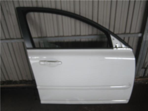 puerta delantera derecha volvo v50 familiar 2