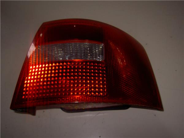 piloto trasero derecho audi allroad quattro quattro 4b5 2000