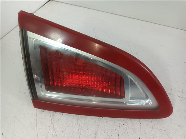 piloto porton trasero izquierdo renault sceni