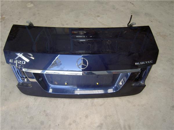 tapa maletero mercedes benz clase e bm 212 li