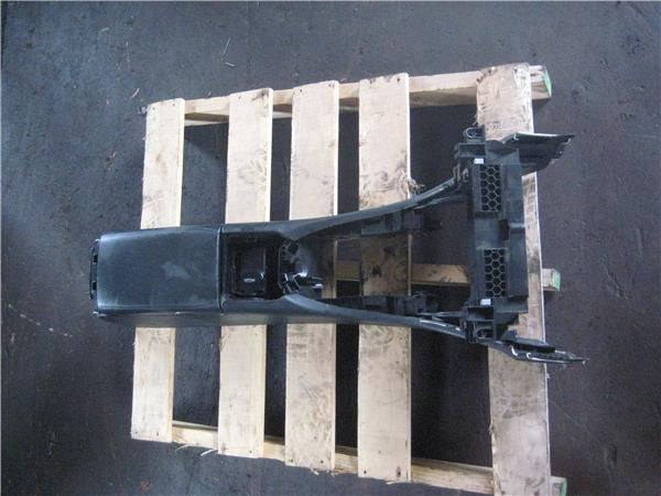 consola mercedes benz cls bm 219 062004 30 c